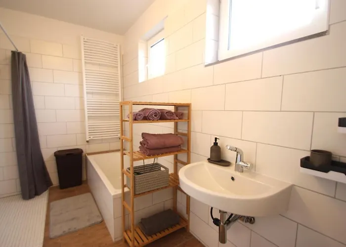 Moderne Mit Terrasse & Garten Moewennest Iii אמדן